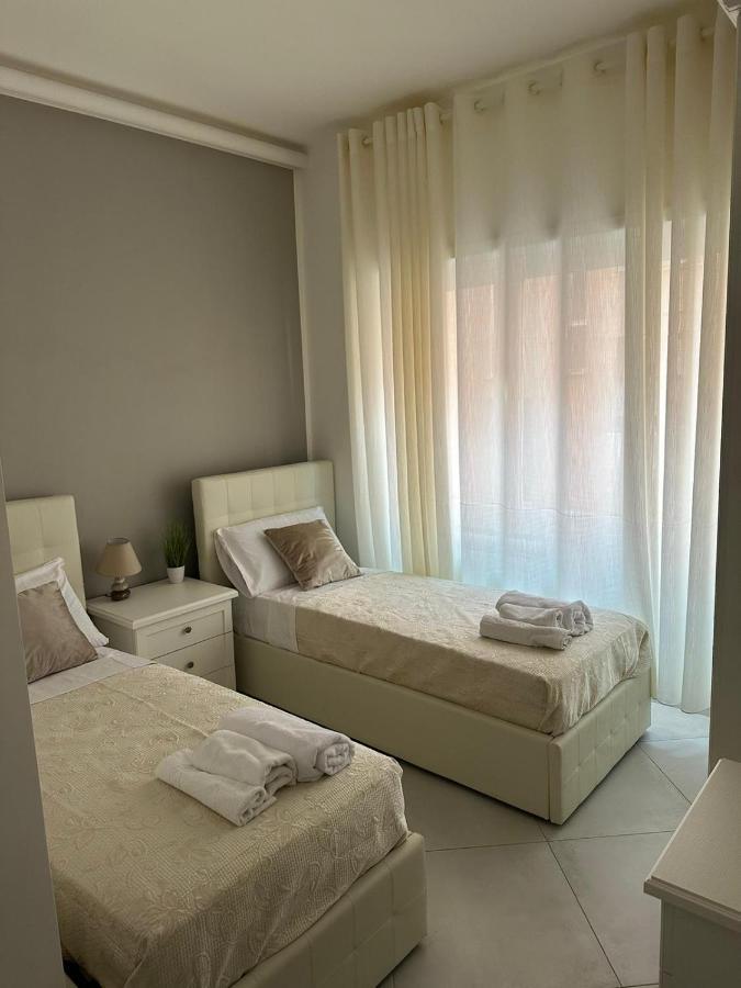 Days In Rome Hotel ภายนอก รูปภาพ