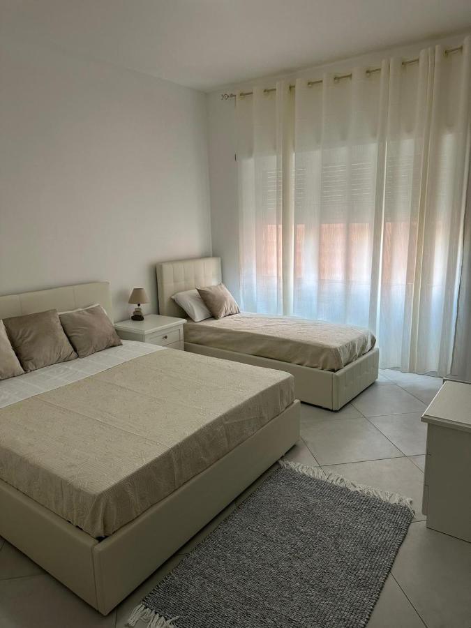 Days In Rome Hotel ภายนอก รูปภาพ