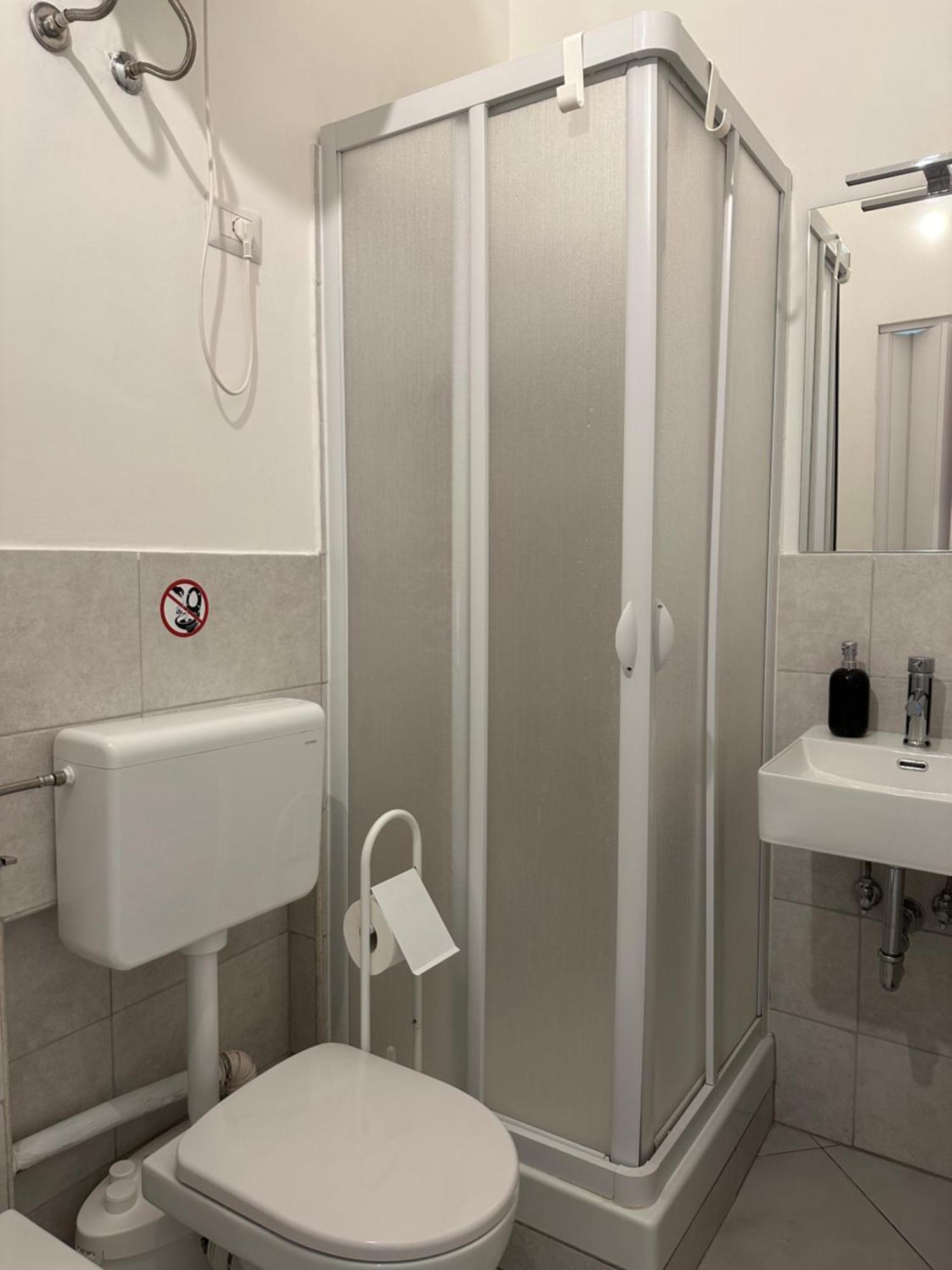 Days In Rome Hotel ภายนอก รูปภาพ